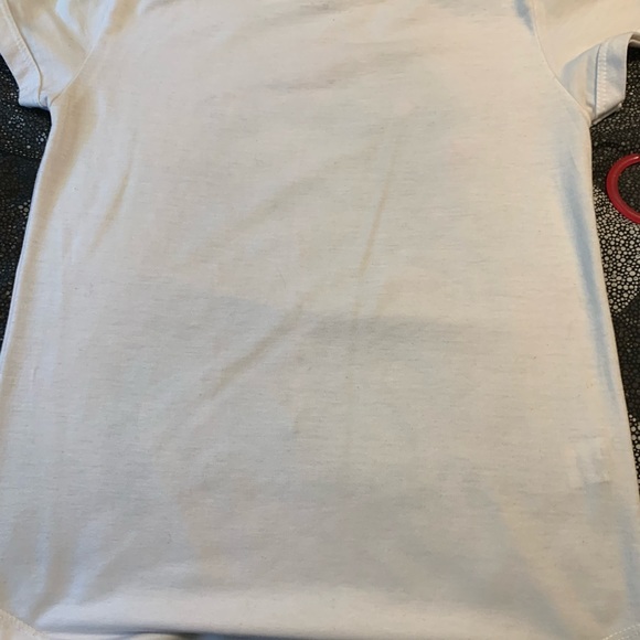 It’s a super cute shirt!! Very fashionable and the beads on there are handmade. - Picture 3 of 3